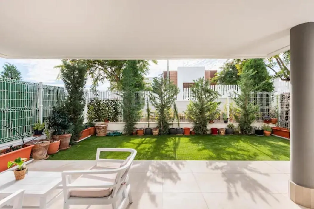 Tranquil Sea Breeze Apartment Estepona Spain