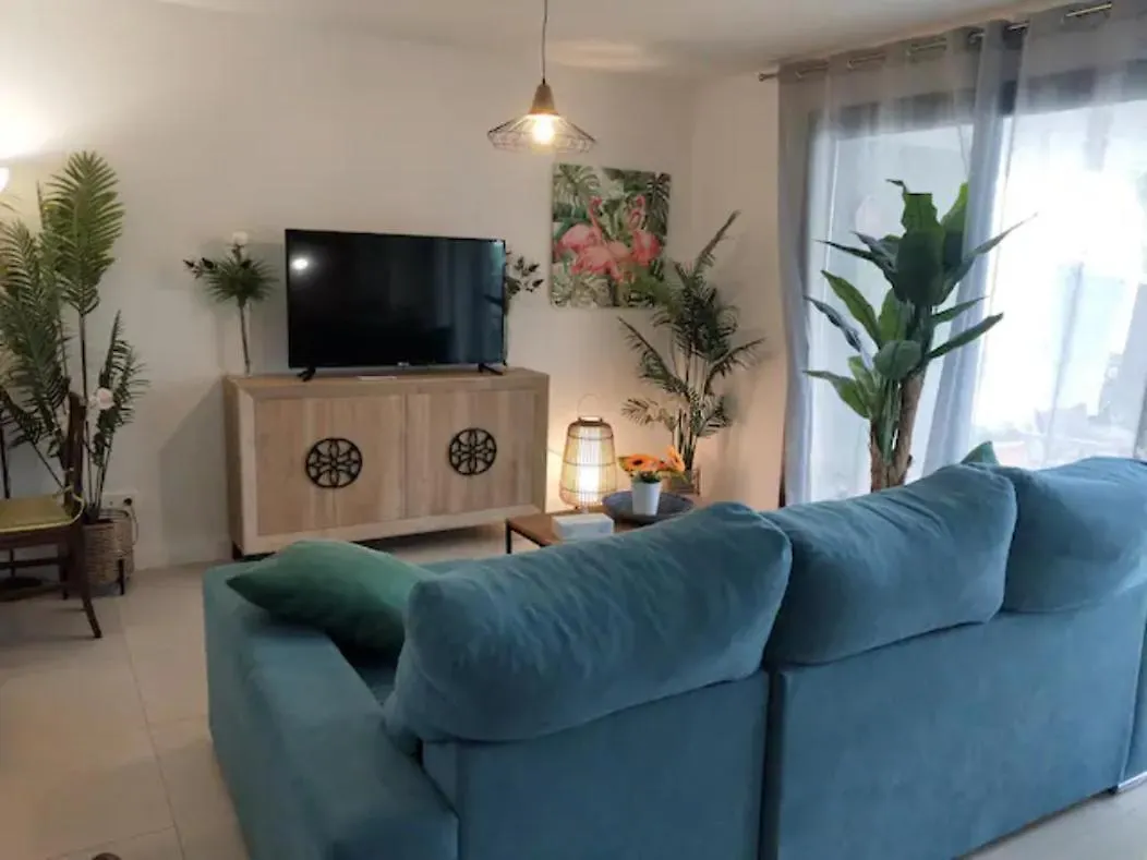 Tranquil Sea Breeze Apartment Estepona 0*,