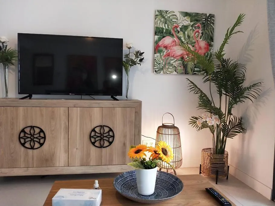 Tranquil Sea Breeze Apartment Estepona 0*,